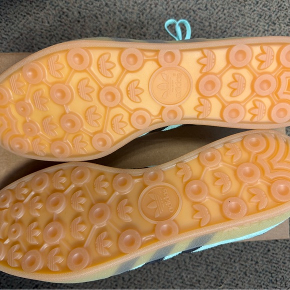 Adidas Gazelle Clear Mint Black Sneakers - Picture 5 of 5